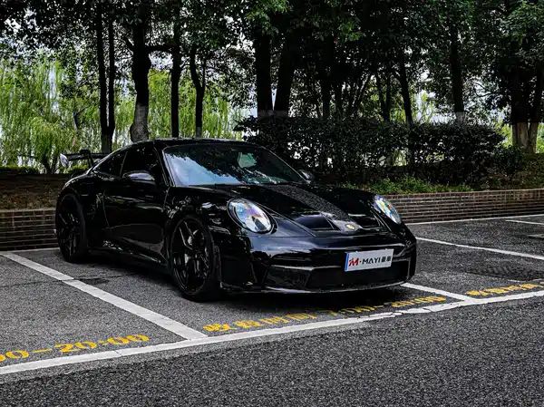 Porsche 911 2021