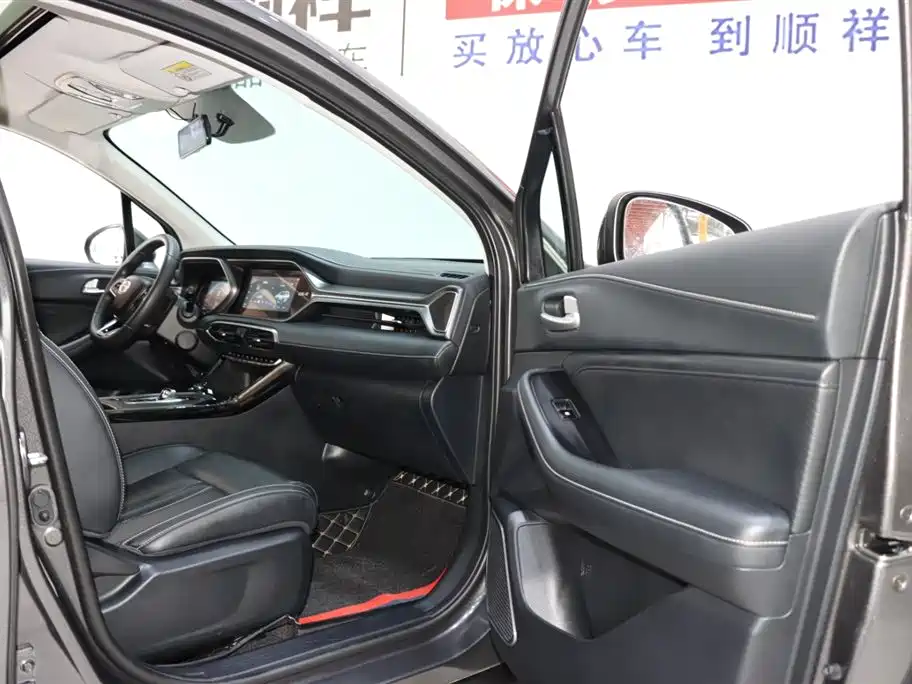 GAC Motor Trumpchi GS4 2023 — фото 8