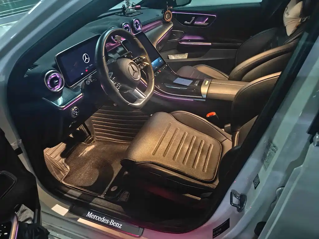 Mercedes-Benz C-Class 2022