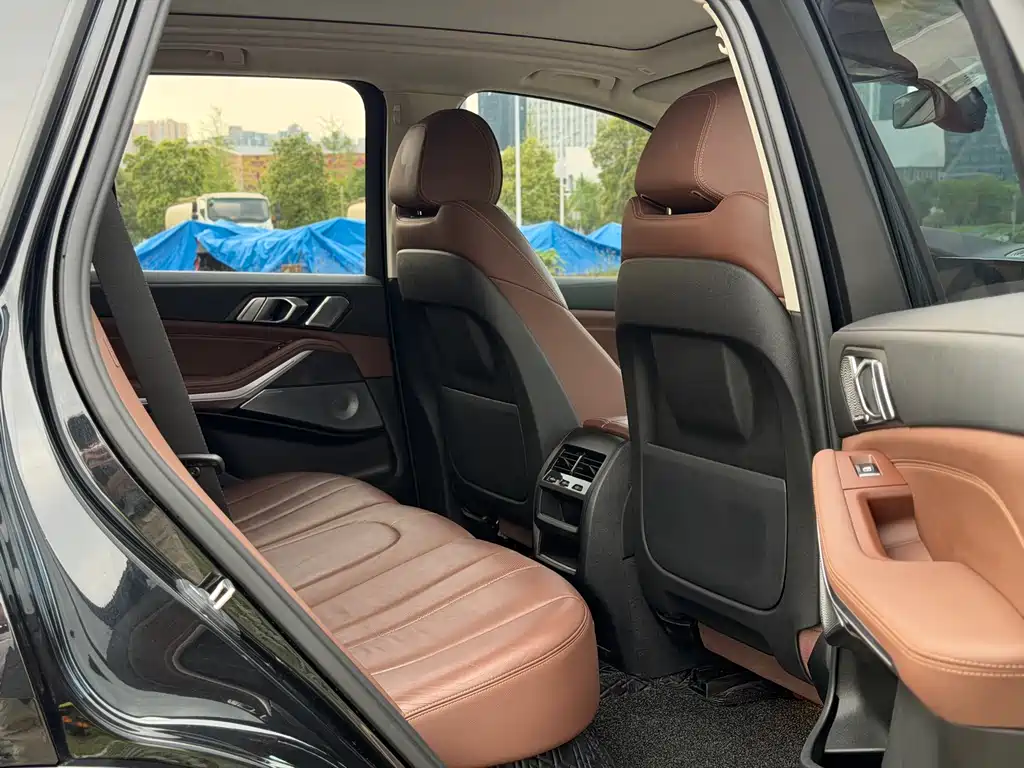 BMW X5 2022 — фото 12