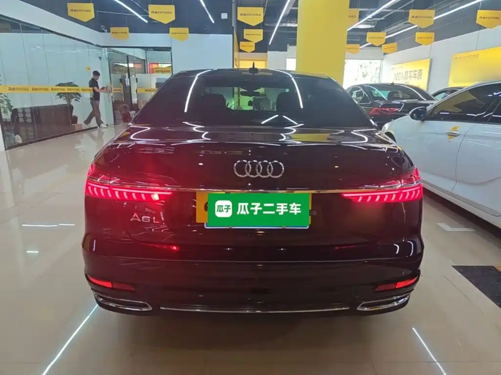 Audi A6L 2022