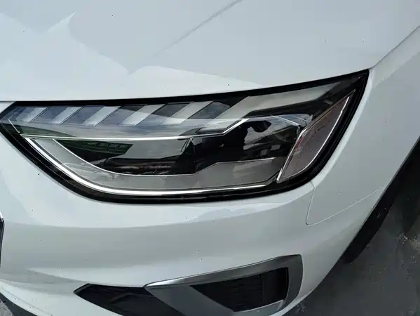 Audi A4L 2021