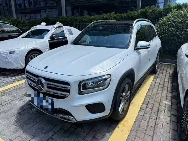 Mercedes-Benz GLB 2021