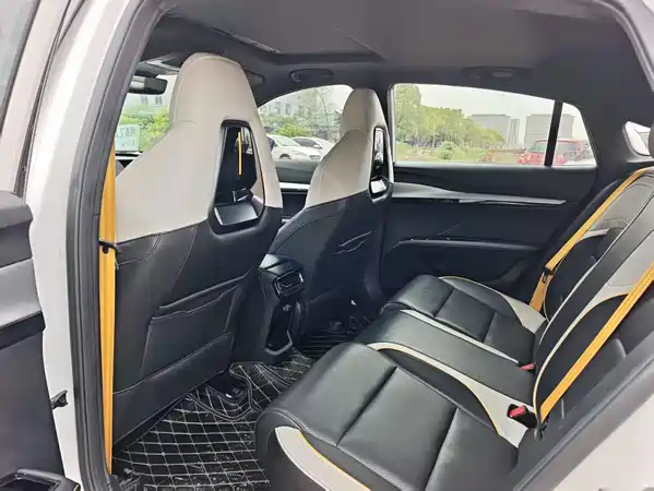 MG MG5 Scorpio 2022