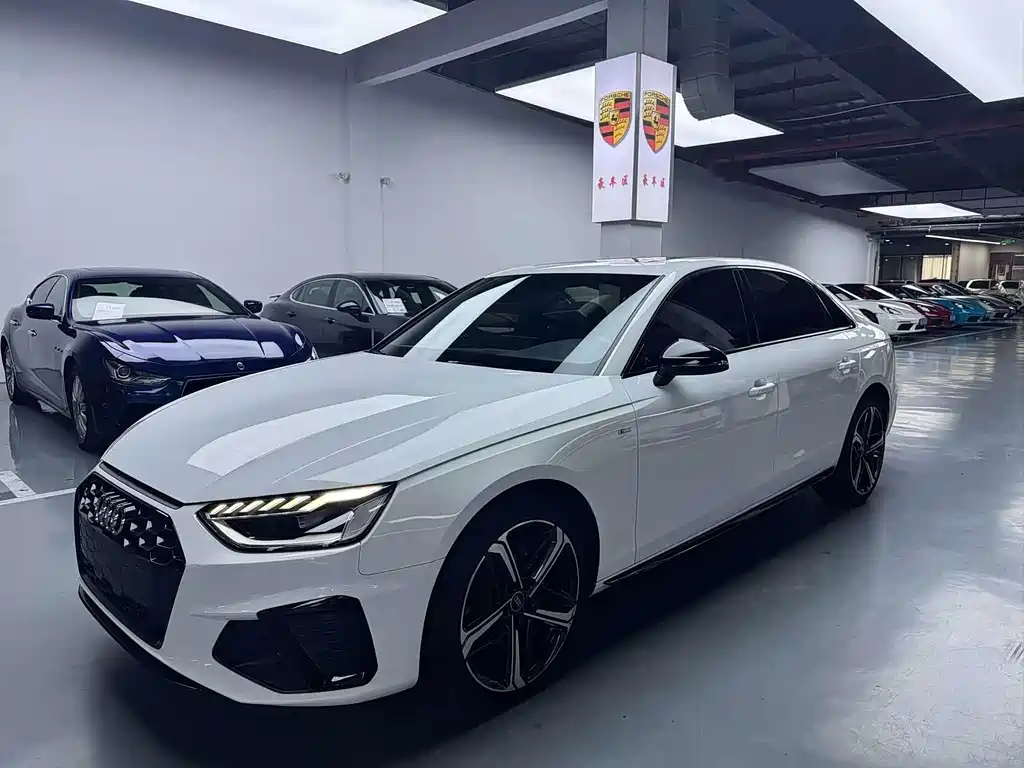 Audi A4L 2025