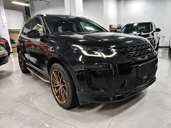 Land Rover Discovery Sport 2022