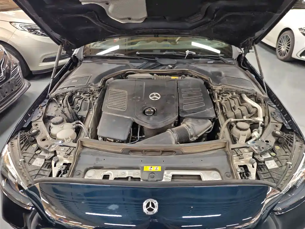 Mercedes-Benz C-Class 2023 — фото 20