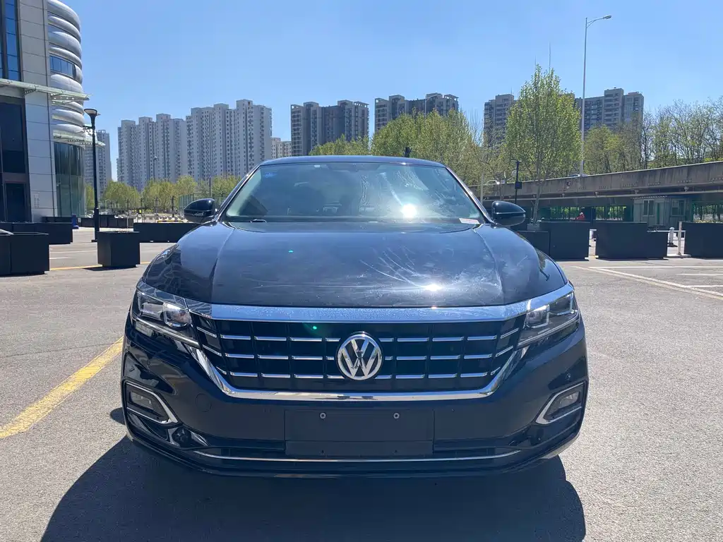 Volkswagen Passat 2019 — фото 2
