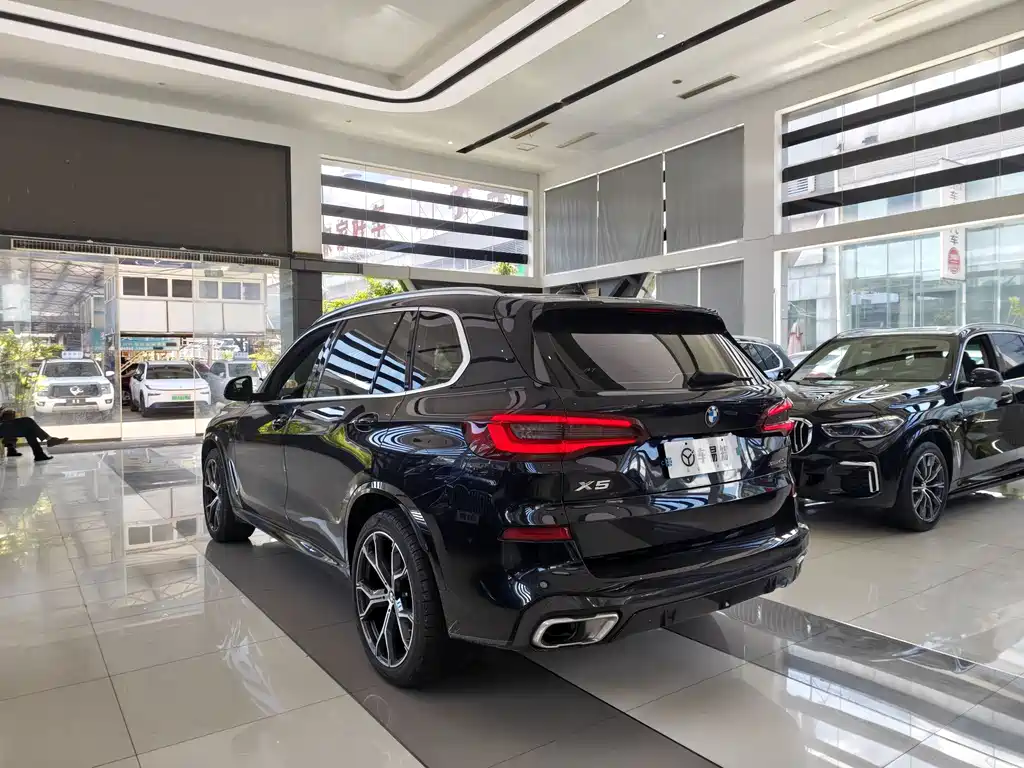 BMW X5 2023 — фото 14