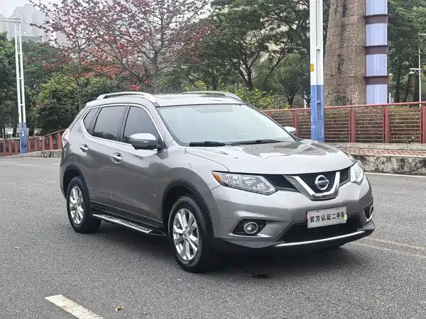 Nissan X-Trail 2014