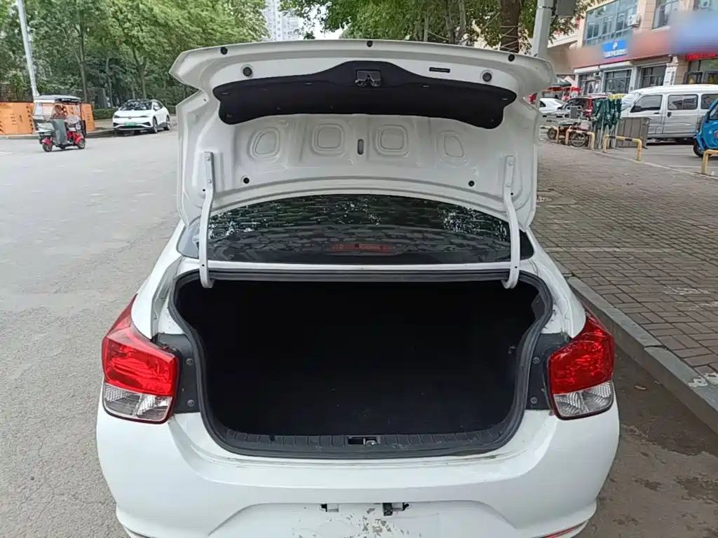 Hyundai Accent 2019 — фото 19