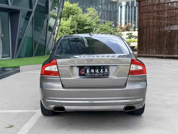 Volvo S80L 2015