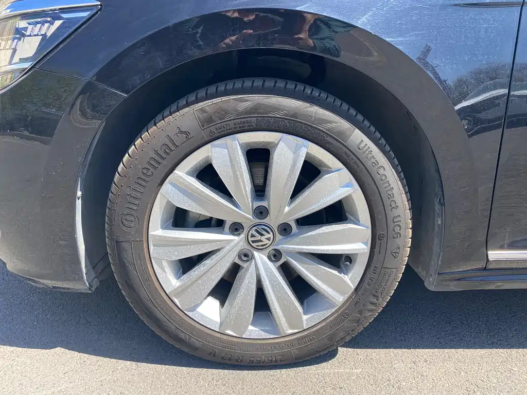 Volkswagen Passat 2019 — фото 14