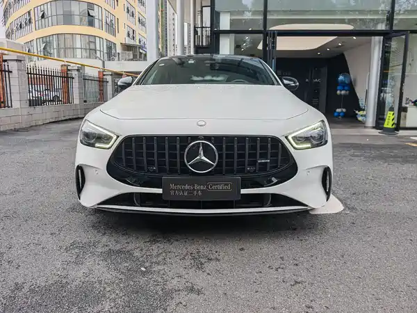 Mercedes-Benz AMG GT 2025