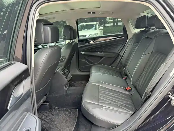 Volkswagen Passat 2022