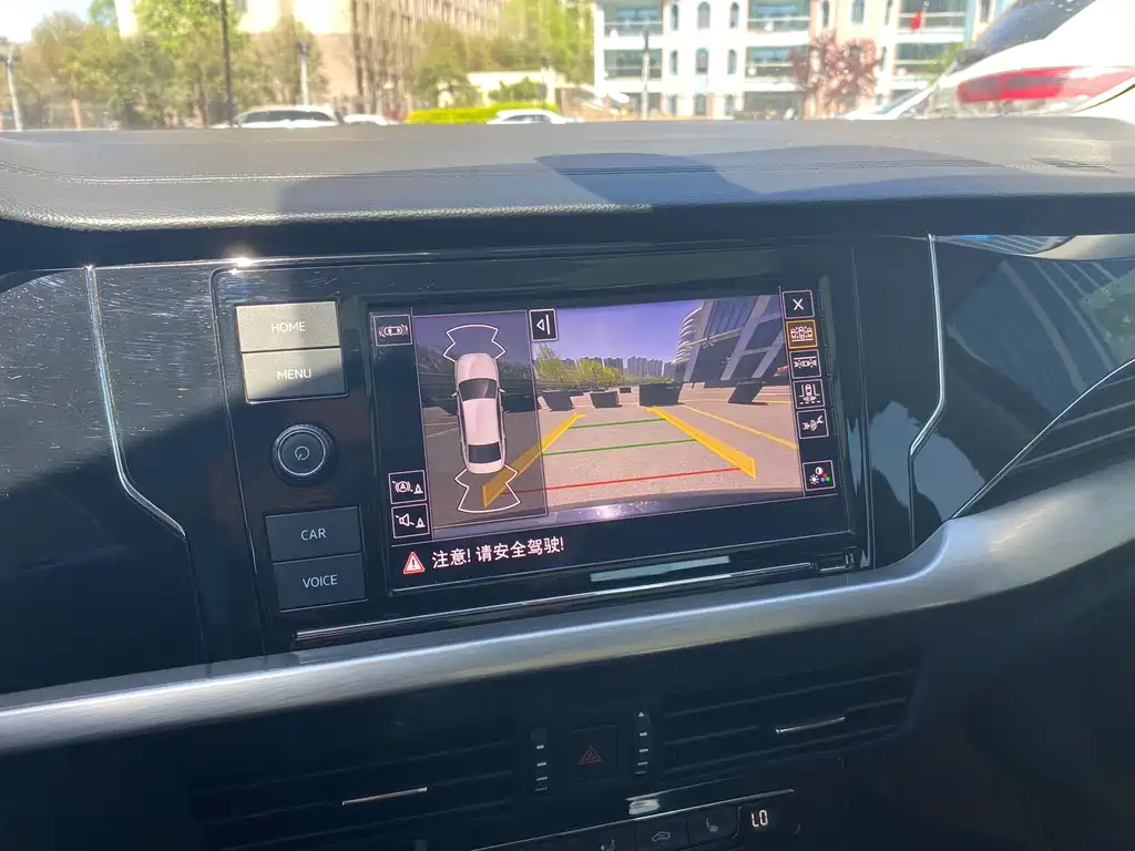 Volkswagen Passat 2019 — фото 16