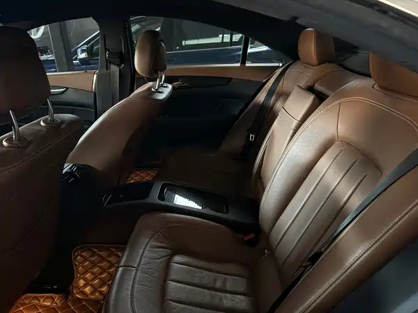 Mercedes-Benz CLS 2015