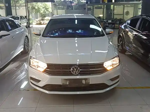 Volkswagen Bora 2021