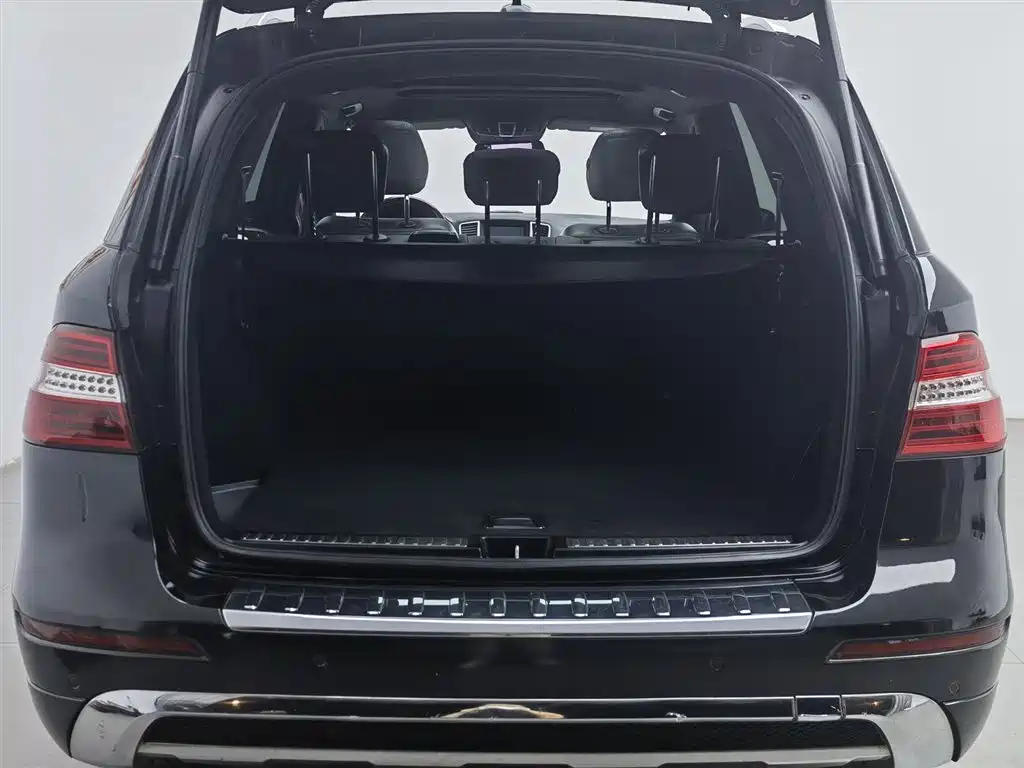 Mercedes-Benz M-Class 2013 — фото 16