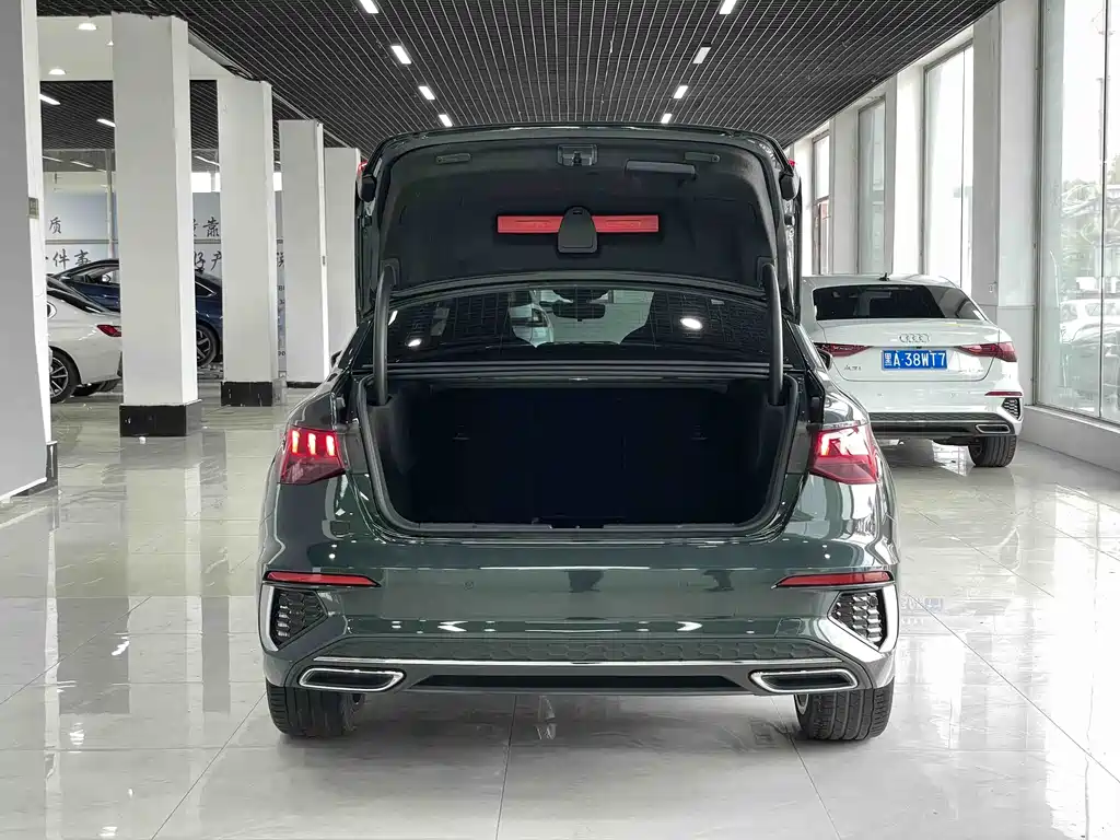 Audi A3 2022 — фото 17