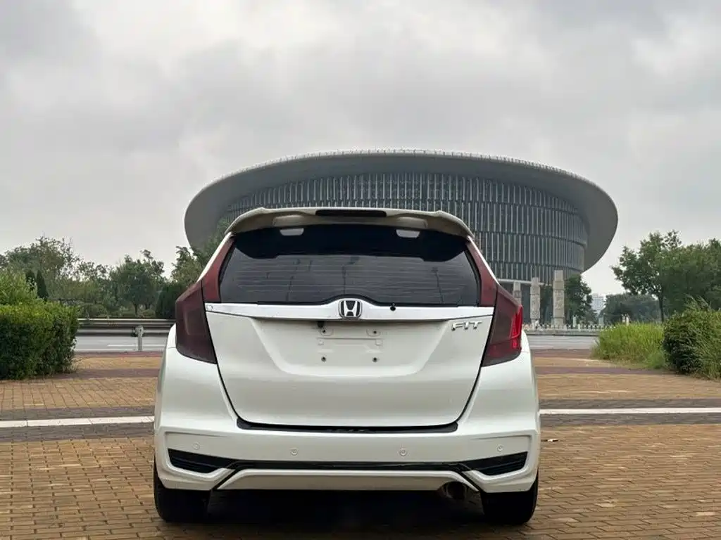 Honda Fit 2016