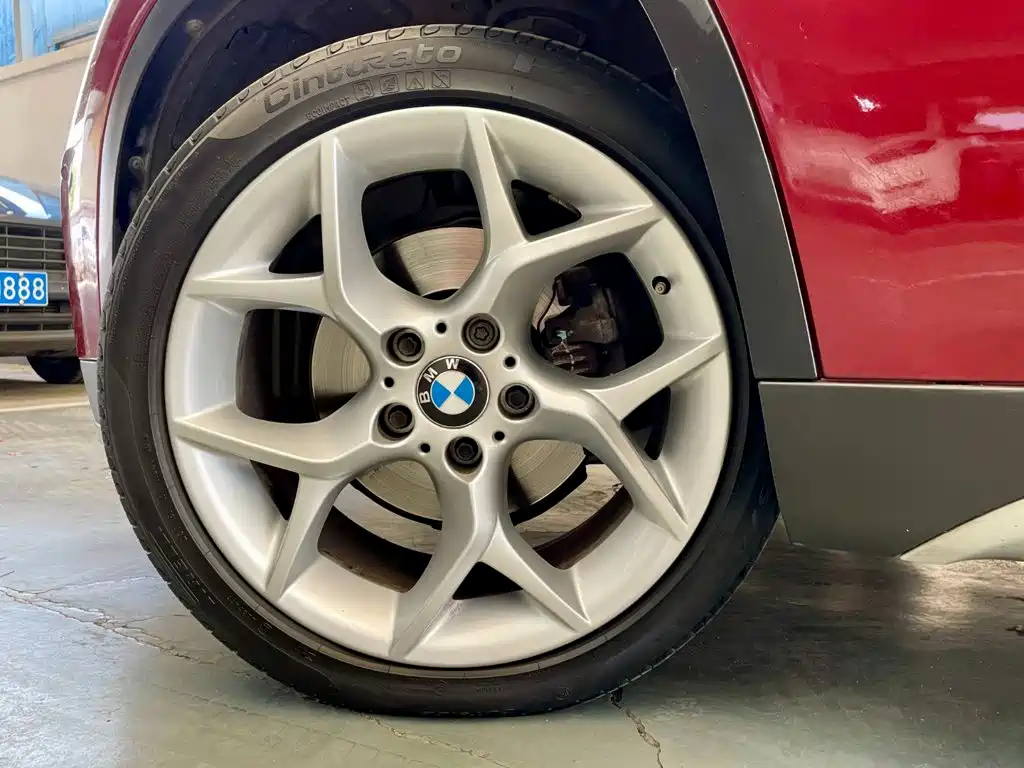 BMW X1 2015 — фото 22