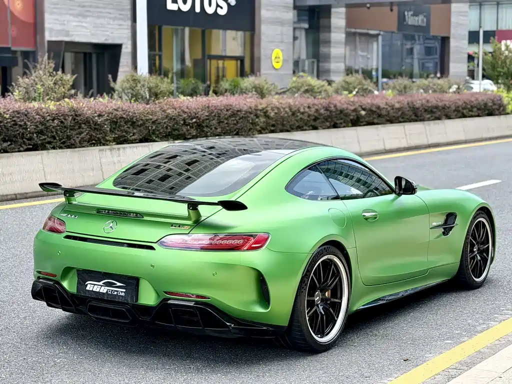 Mercedes-Benz AMG GT 2018 — фото 14
