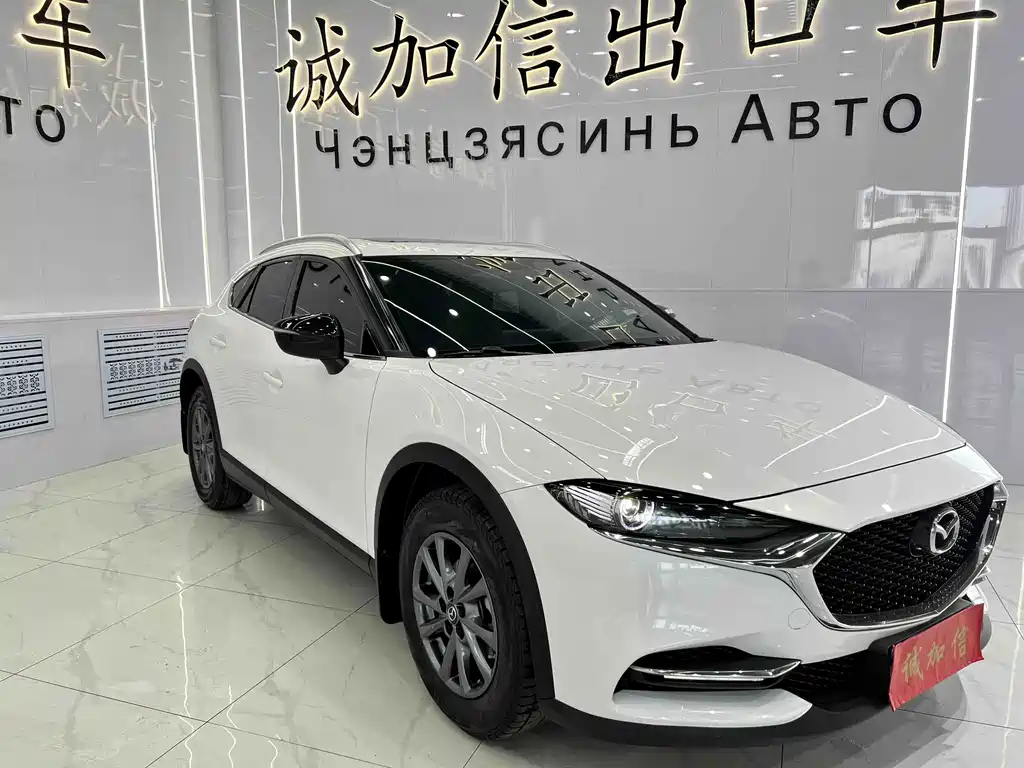 Mazda CX-4 2023 — фото 3
