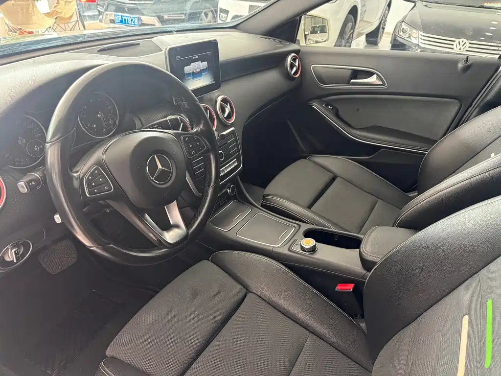 Mercedes-Benz A-Class 2016