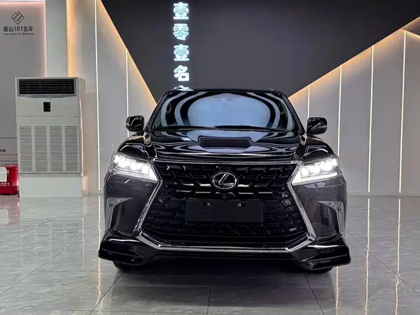Lexus LX 2017