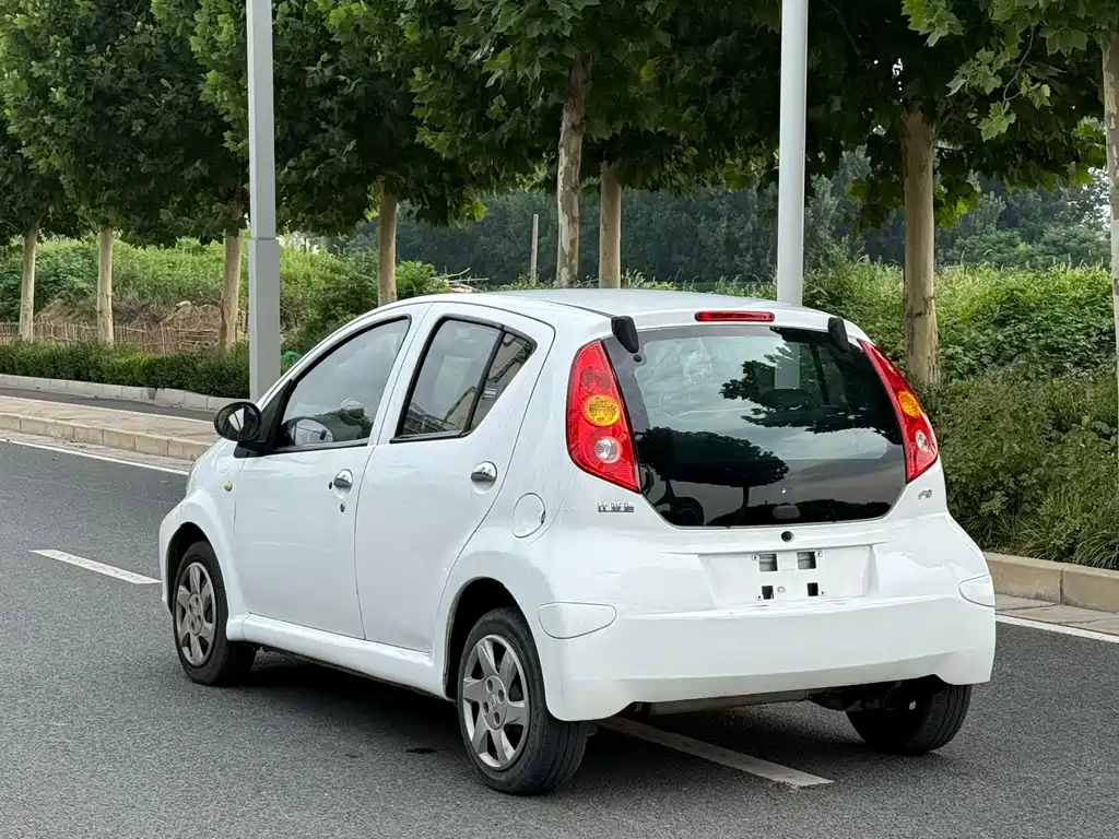 BYD F0 2017
