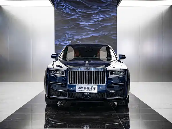Rolls-Royce Ghost 2023