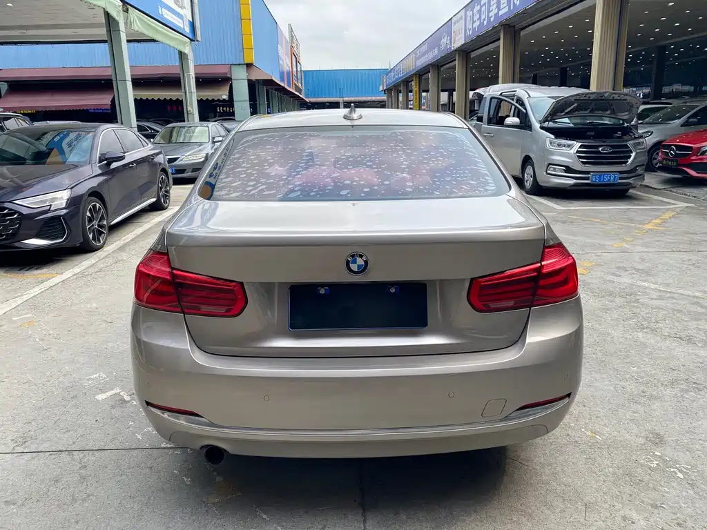 BMW 3 Series 2016