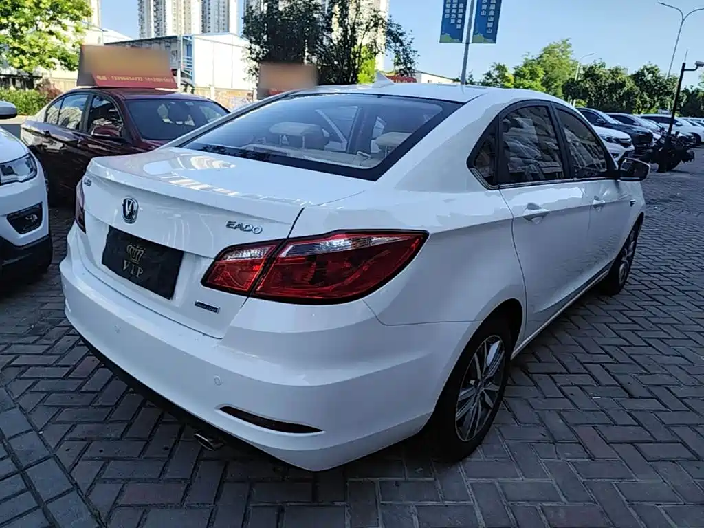 Changan Eado 2016