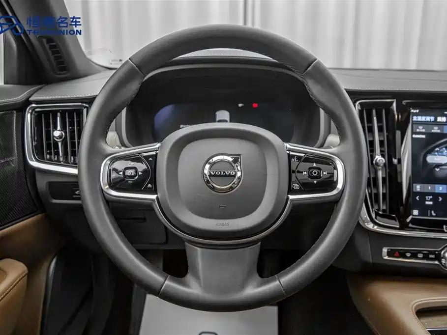 Volvo S90 2024 — фото 17