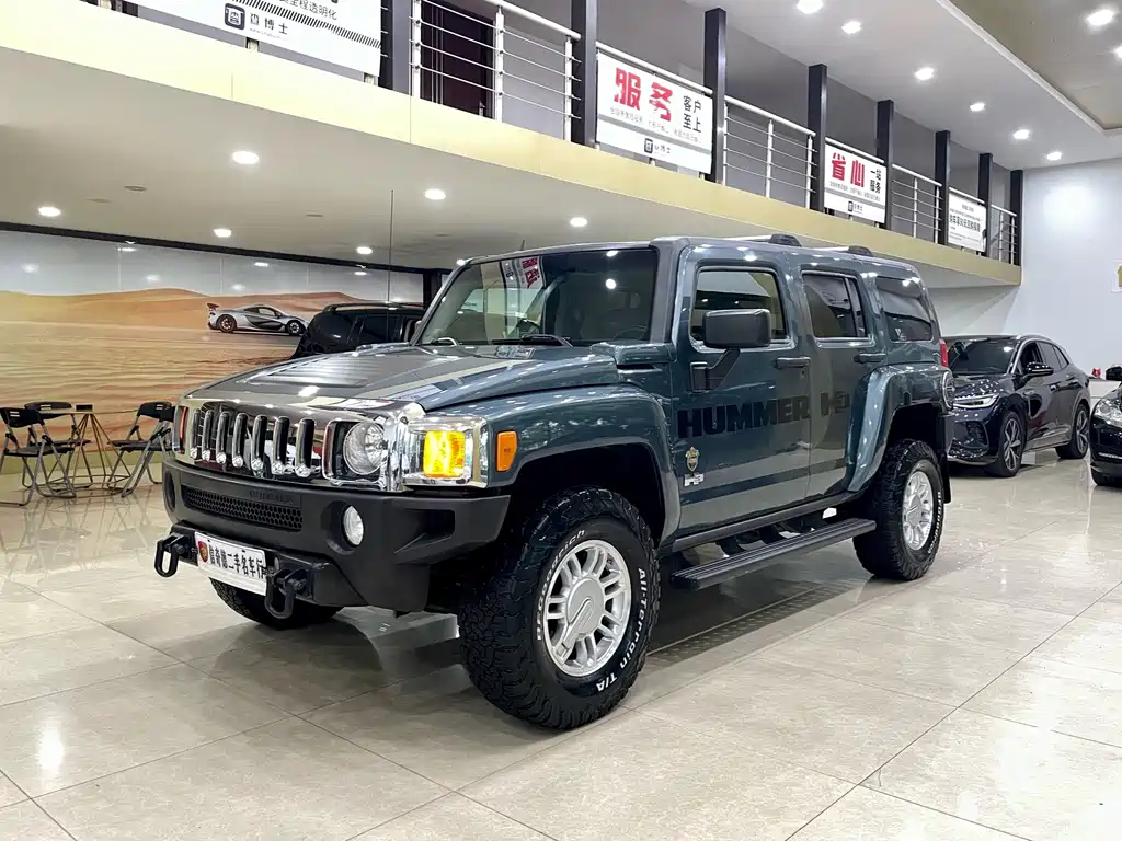 Hummer H3 2006 — фото 1