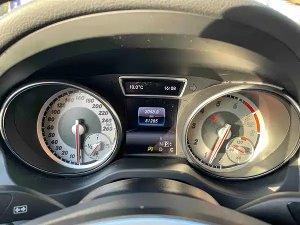 Mercedes-Benz GLA 2016