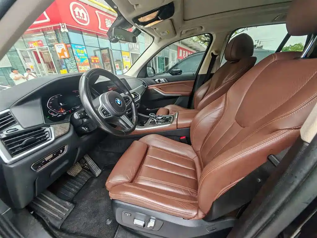 BMW X5 2022