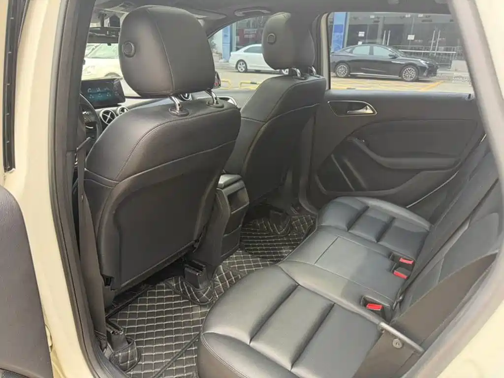 Mercedes-Benz B-Class 2014