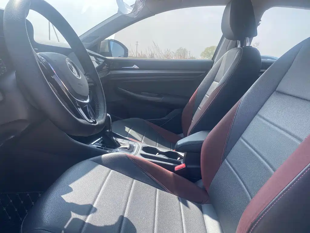 Volkswagen Bora 2021