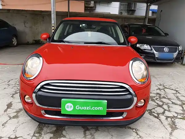 MINI MINI 2018