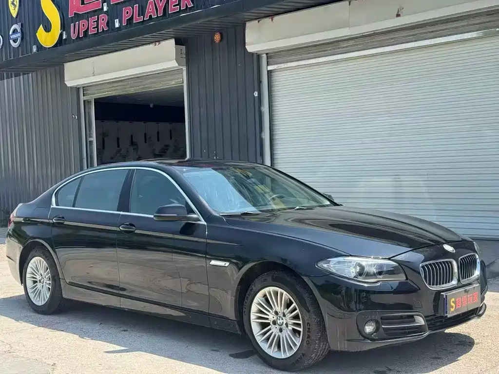 BMW 5 Series 2016