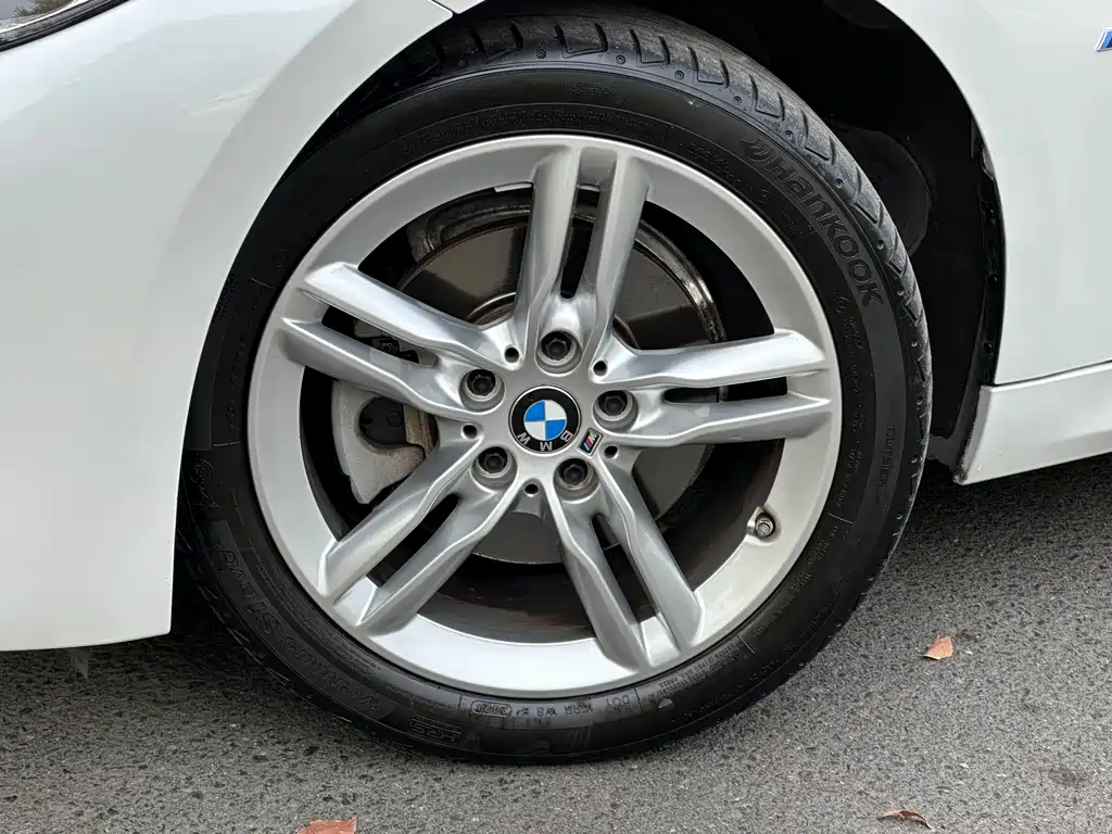 BMW 1 Series 2020 — фото 4