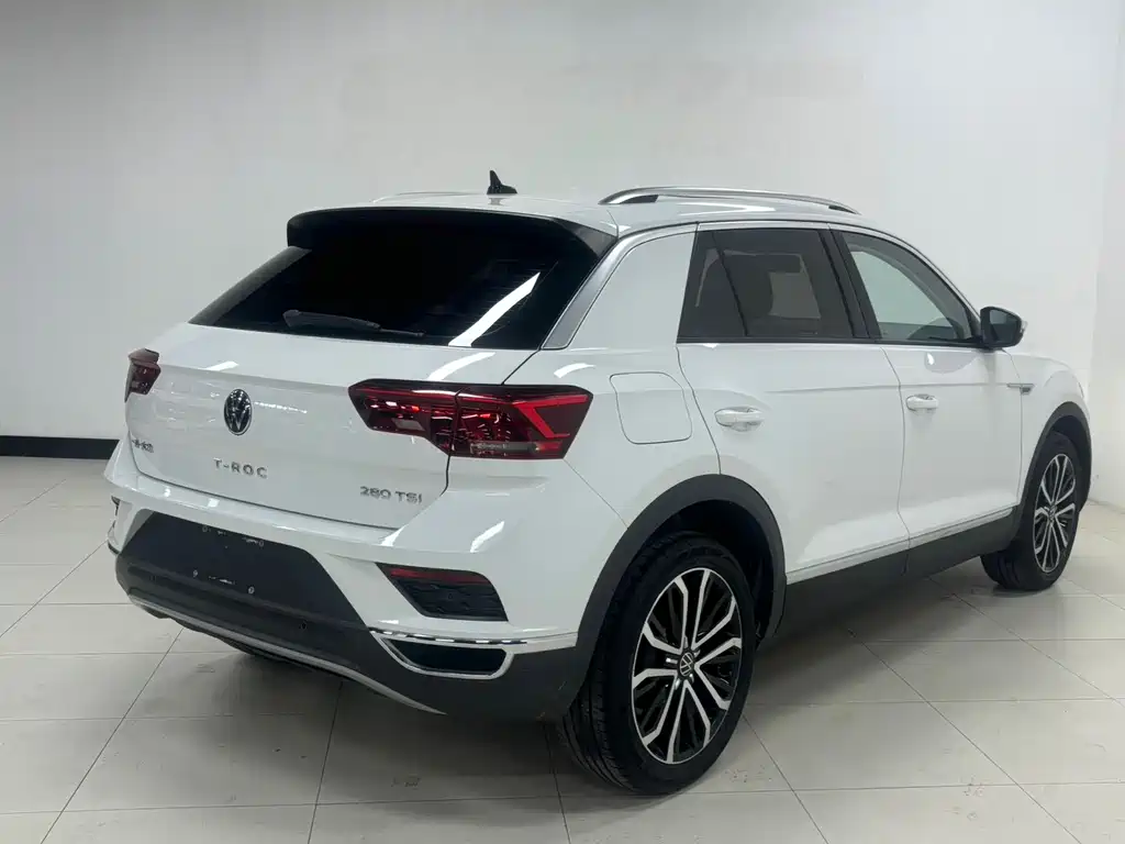 Volkswagen T-Roc 2022 — фото 4