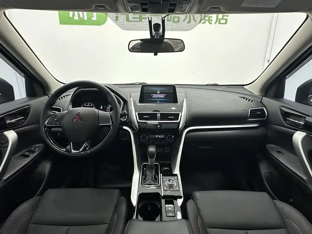 Mitsubishi Yige 2021 — фото 10