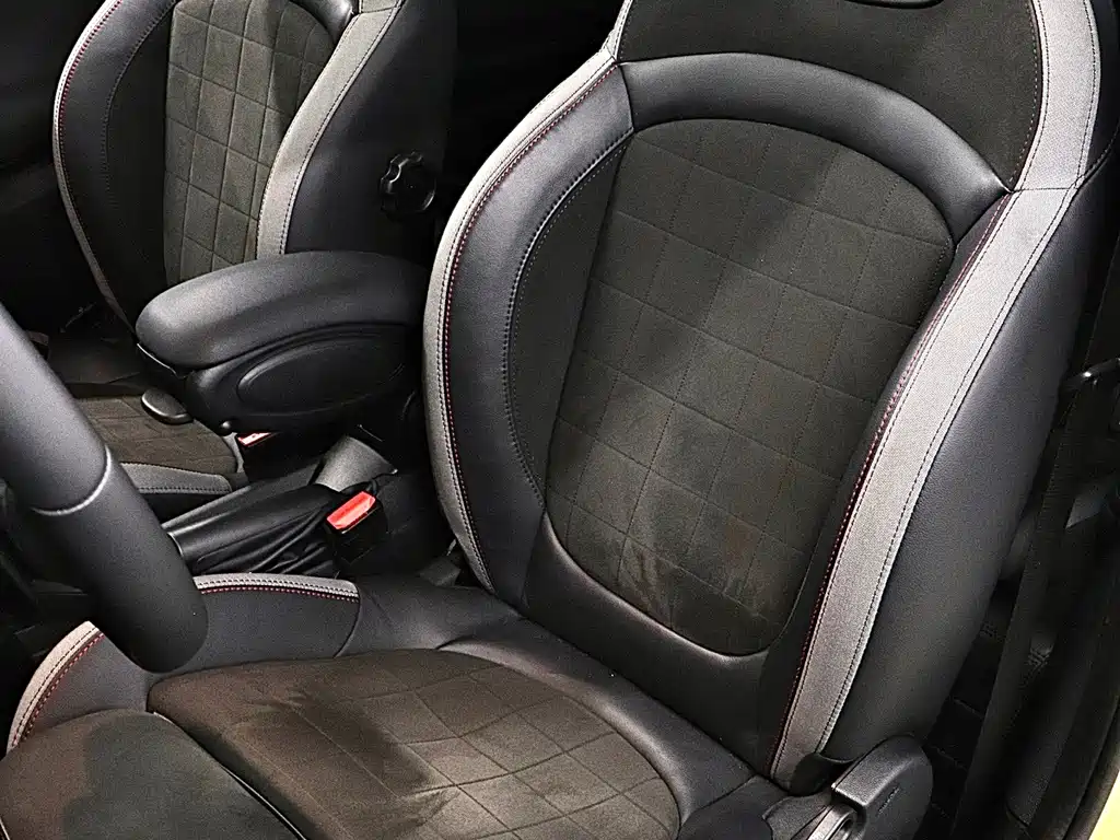 MINI JCW 2023 — фото 12
