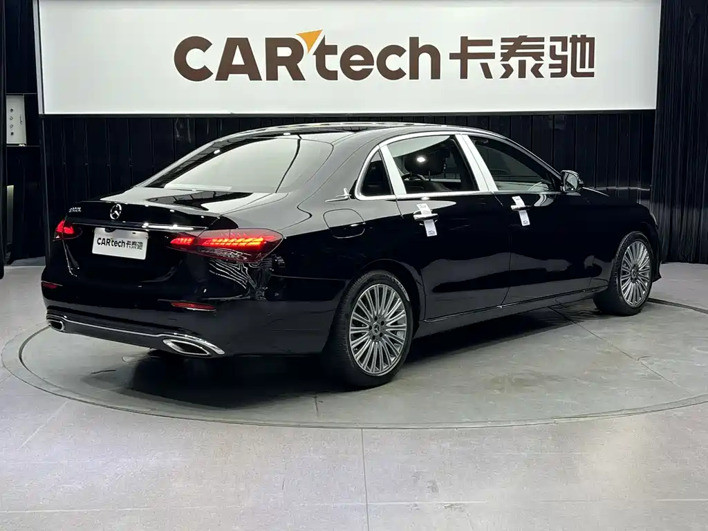 Mercedes-Benz E-Class 2021