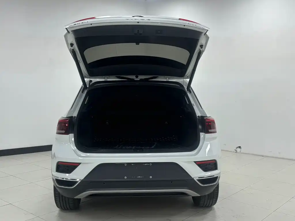 Volkswagen T-Roc 2022 — фото 7