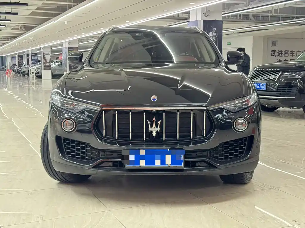 Maserati Levante 2017 — фото 1