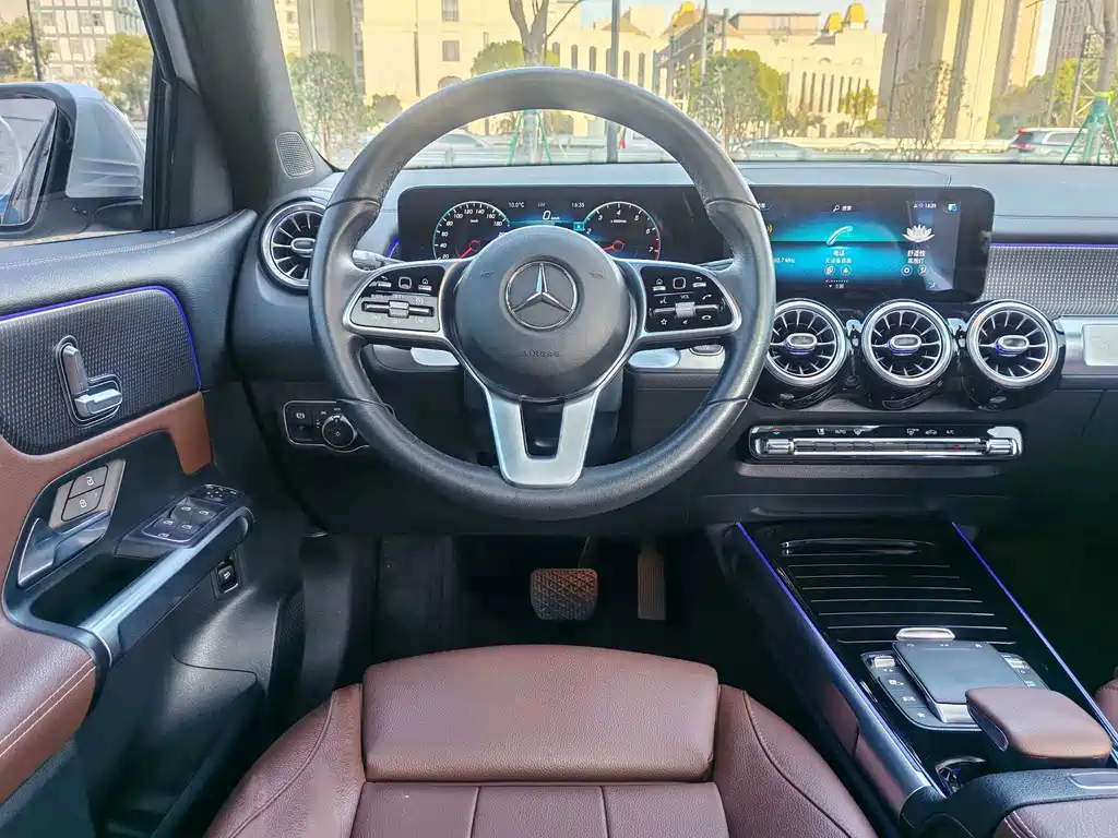 Mercedes-Benz GLB 2020 — фото 15
